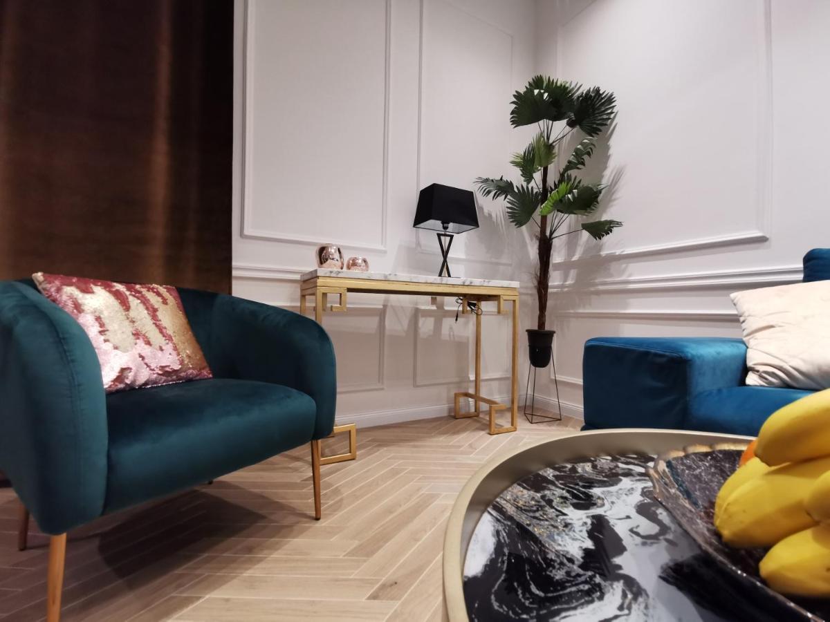 Max Apartment
